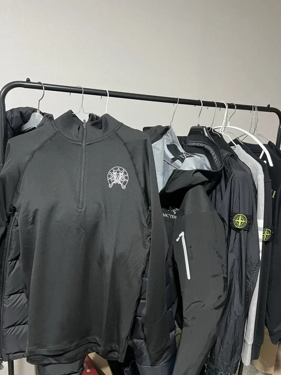 Volante vahn Zip-Up Functional Long Sleeve, Size 1