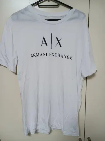 ARMANI EXCHANGE 티셔츠