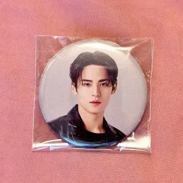 SEVENTEEN CAFE 2023 민규 캔뱃지 ver.1