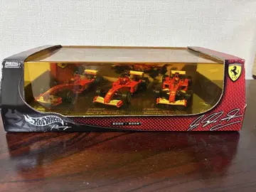 Ferrari F1 2000, 2001, 2002의 3대 세트입니다.