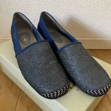 t.inaba 글리터 슬립온 22.0cm