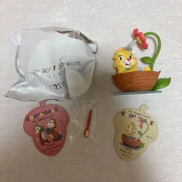 52TOYS 칩과 데일