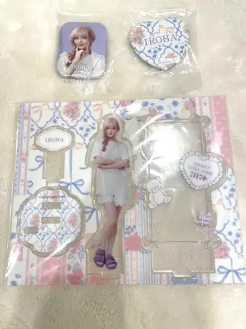 ILLIT 에니마이 복권 C상 아크릴 스탠드 D상 캔뱃지 이로하