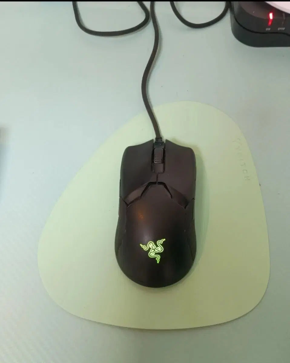 레이저 바이퍼 v1 pro 팝니다 유무선가능합니다