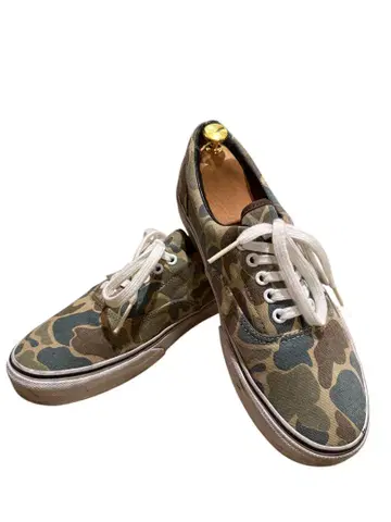 Vans 카모플라쥬 스니커즈