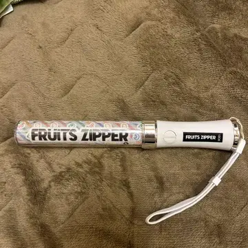 FRUITS ZIPPER 응원봉