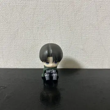 진격의 거인 리바이 기다림 피규어