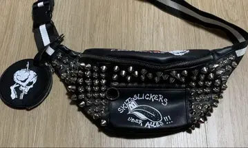 웨스트 파우치 캔 배치 찡 장식 shitlickers