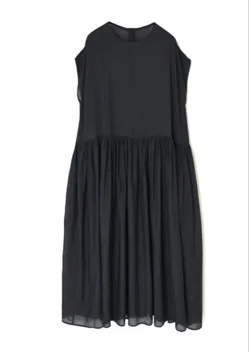 메종드소일 OPENING DRESS WITH RAJASTHAN TUCK