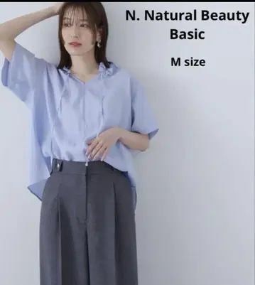 N. Natural Beauty Basic 넥 프릴 디테일 반팔 블라우스