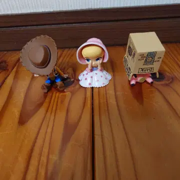 토이스토리 숨바꼭질 피규어