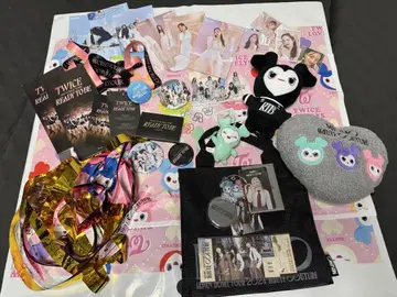 TWICE 굿즈 묶음 판매
