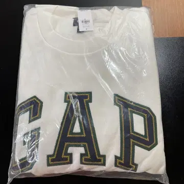 GAP 화이트 로고스 맨투맨