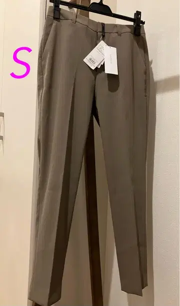 언타이틀 [깔끔한 느낌/뒷면 허리 밴딩] 스트레치 테이퍼드 팬츠