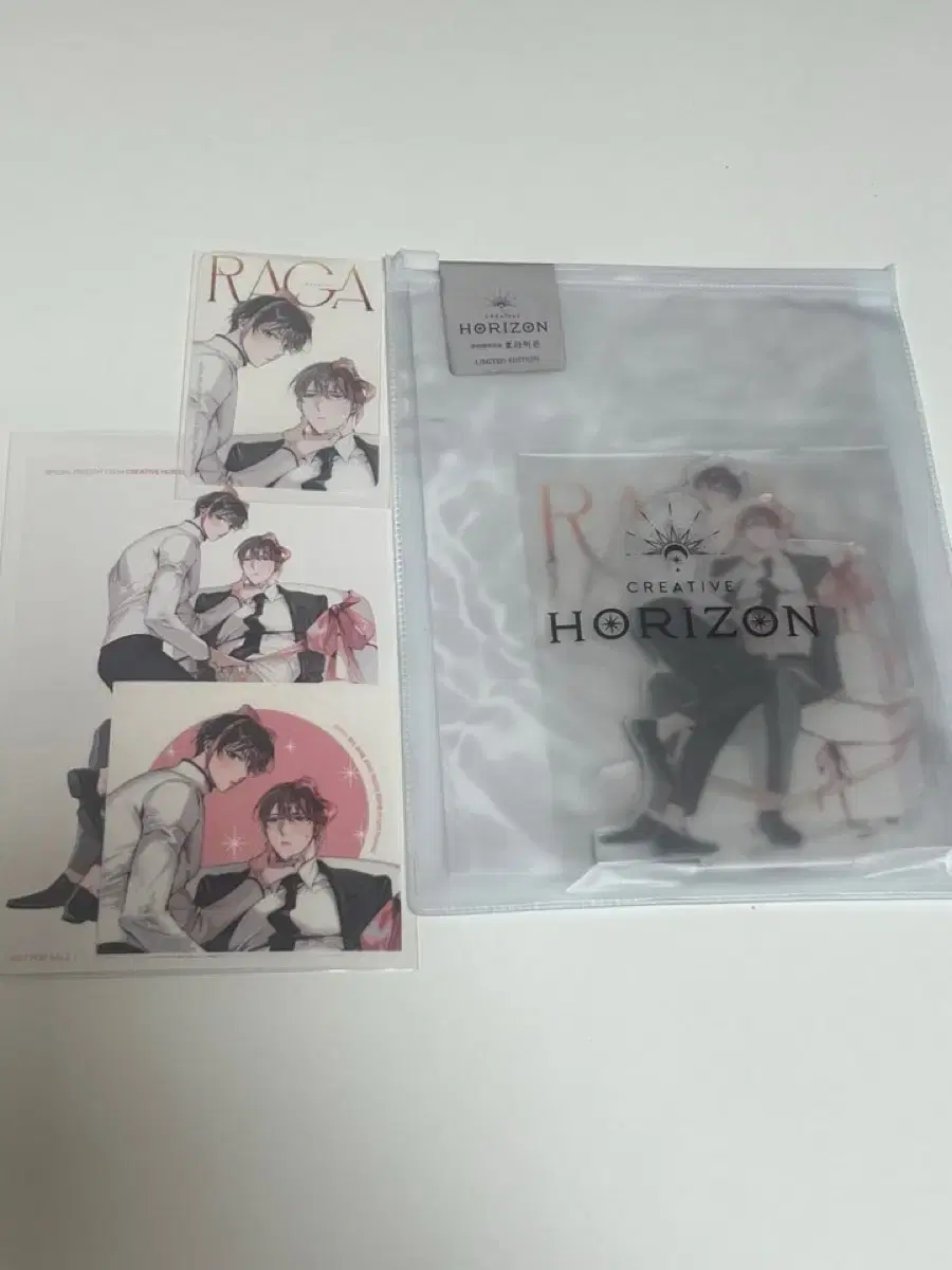 Woozi Fashion Laga Acrylic Stand Yuri Gable Birthday Sheon Lew