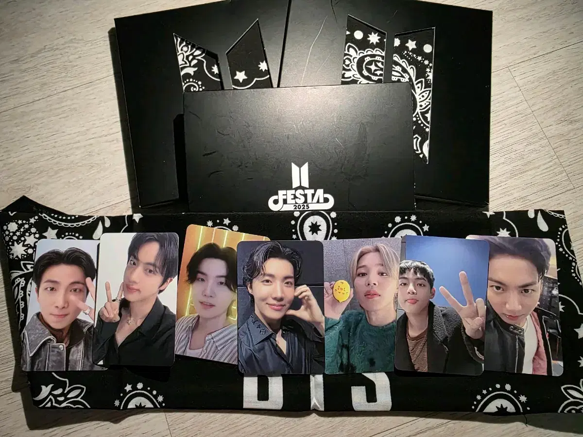 Bts Bangtan 2025 Festa Ami Zone pre-order benefit