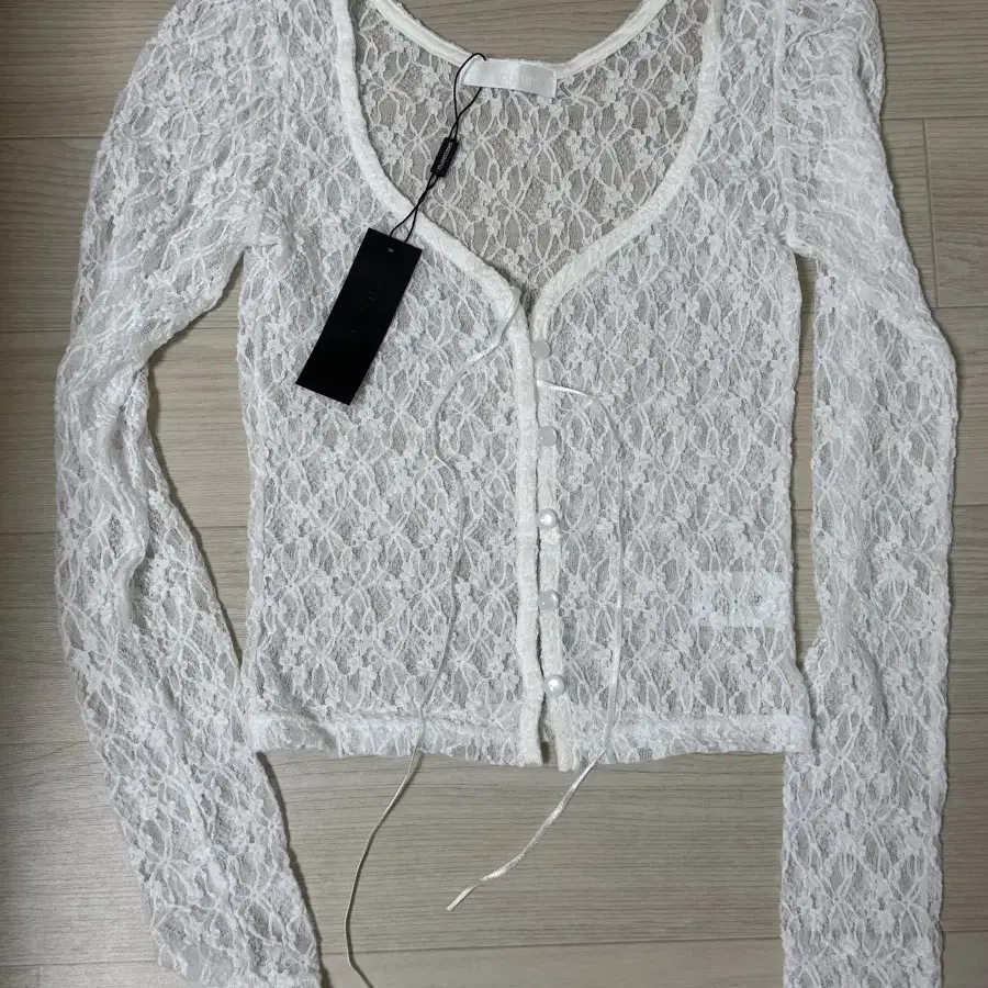 韓国threetimes スリータイムズ】Romantic lace cardigan