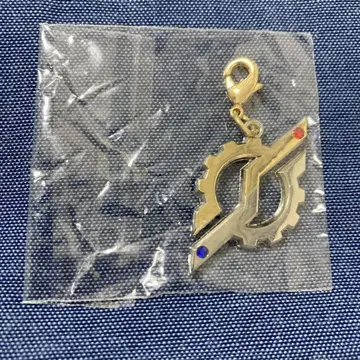 극장판 가면라이더 빌드 메탈 참 컬렉션 클로즈 빌드