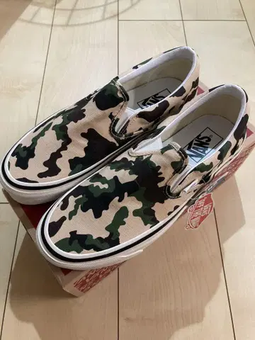 미사용 새상품 반스 애너하임 style98 og camo 25.5