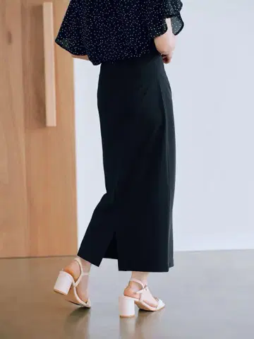 COHINA 이지 I 라인 스커트 블랙 검정