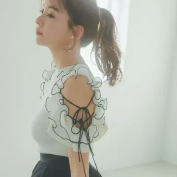 플리츠 프릴 니트 풀오버 SNIDEL IVR