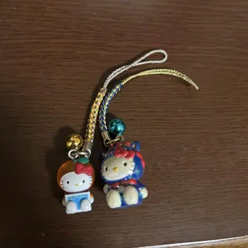 지역 한정 키티 헬로키티 스트랩 2종 세트