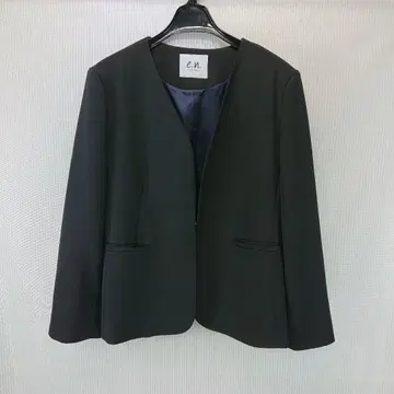 a697 evernavy/에버 네이비 노카라 자켓 미사용