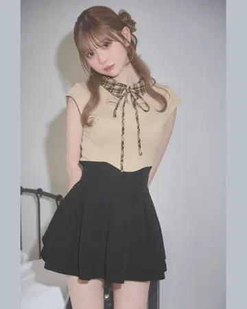 미셸 마카롱 슬림 레그 스커트 슬림한 다리 블랙