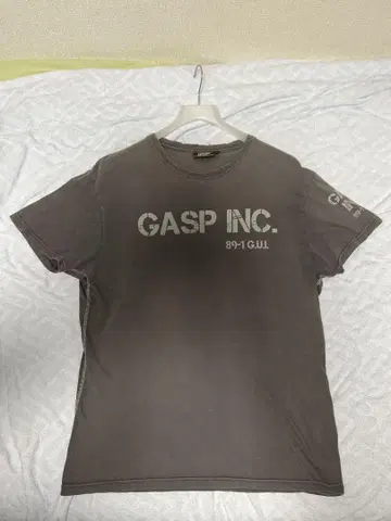 중고품 GASP INC. 다크 그레이 스탠다드 티셔츠