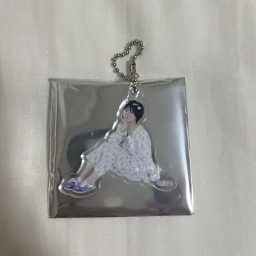 내가 보고 싶었던 파란 하늘 파자마 앉은 키링 삼나무 우라 에이렌