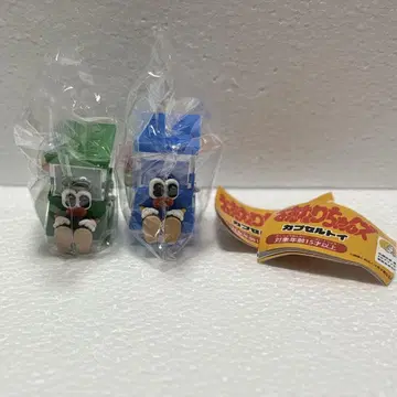 오스와리짱 캡슐 토이 2개 세트 사토 마리에