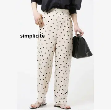 새상품급 SIMPLICITE 도트 라인 팬츠
