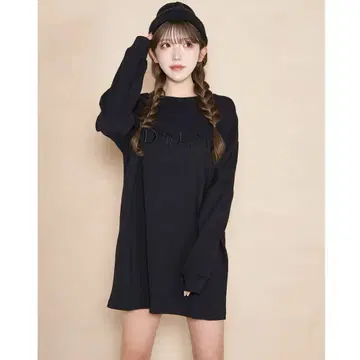 Darich 블랙 로고 긴팔 티셔츠