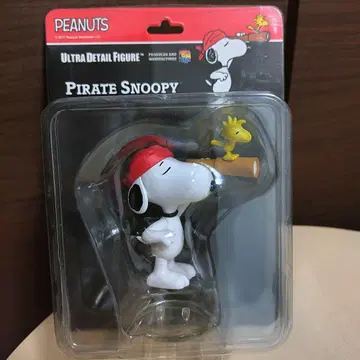 파이리츠 메디콤토이 SNOOPY PEANUTS UDF 스누피