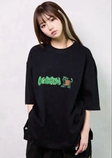 츄카타베 타이 콜라보 티셔츠