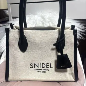 SNIDEL 스나이델 로고 백 토트백