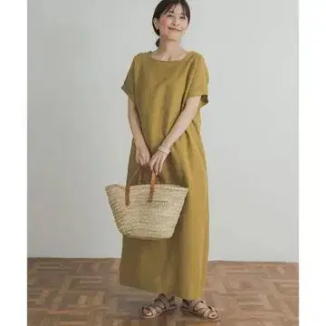 DOORS 린넨 레이온 스퀘어 넥 원피스 머스타드 카키 린넨 롱
