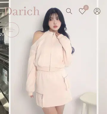 darich 다리치 오픈 숄더 저리 탑