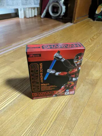 S.H.Figuarts 우주 형사 샤리반