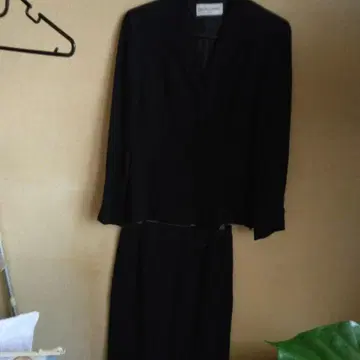 GERARD DAREL 블랙 스커트 수트