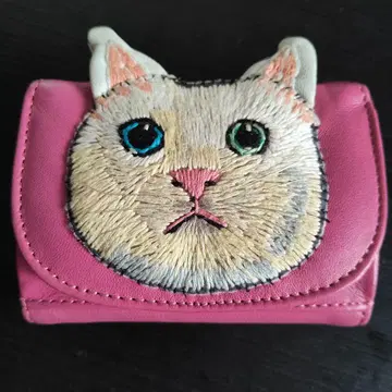tamao world 고양이 자수 접이식 지갑