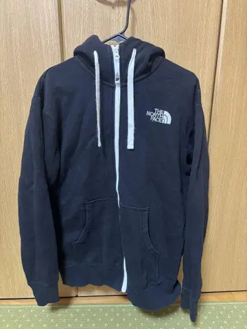 노스페이스 블랙 후드티