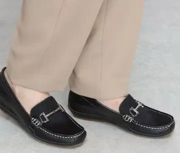 키스코 KISCO 비트 인 힐 블랙 23.5cm