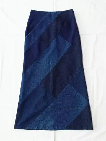BLUE BLUE 네이비 나염 스커트 사이즈 2
