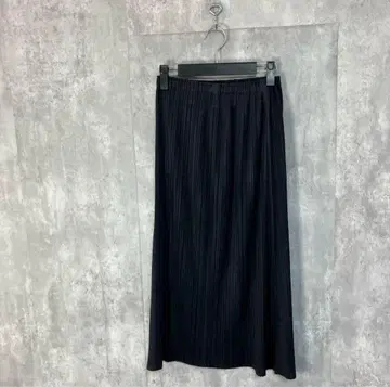 PLEATS PLAIS 블랙 플리츠 스커트