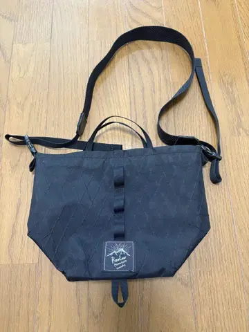 로우로우 마운틴 워크스 / 타비티비 토트백