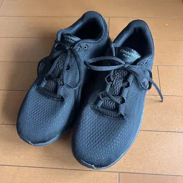 상태 양호 언더아머 26cm 블랙 러닝화