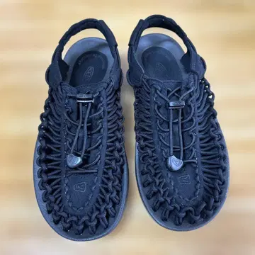 KEEN 킨 UNEEK 유니크 24cm