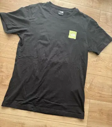 THE NORTH FACE 그래픽 티셔츠 블랙
