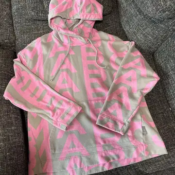 마크제이콥스 MONOGRAM HOODIE